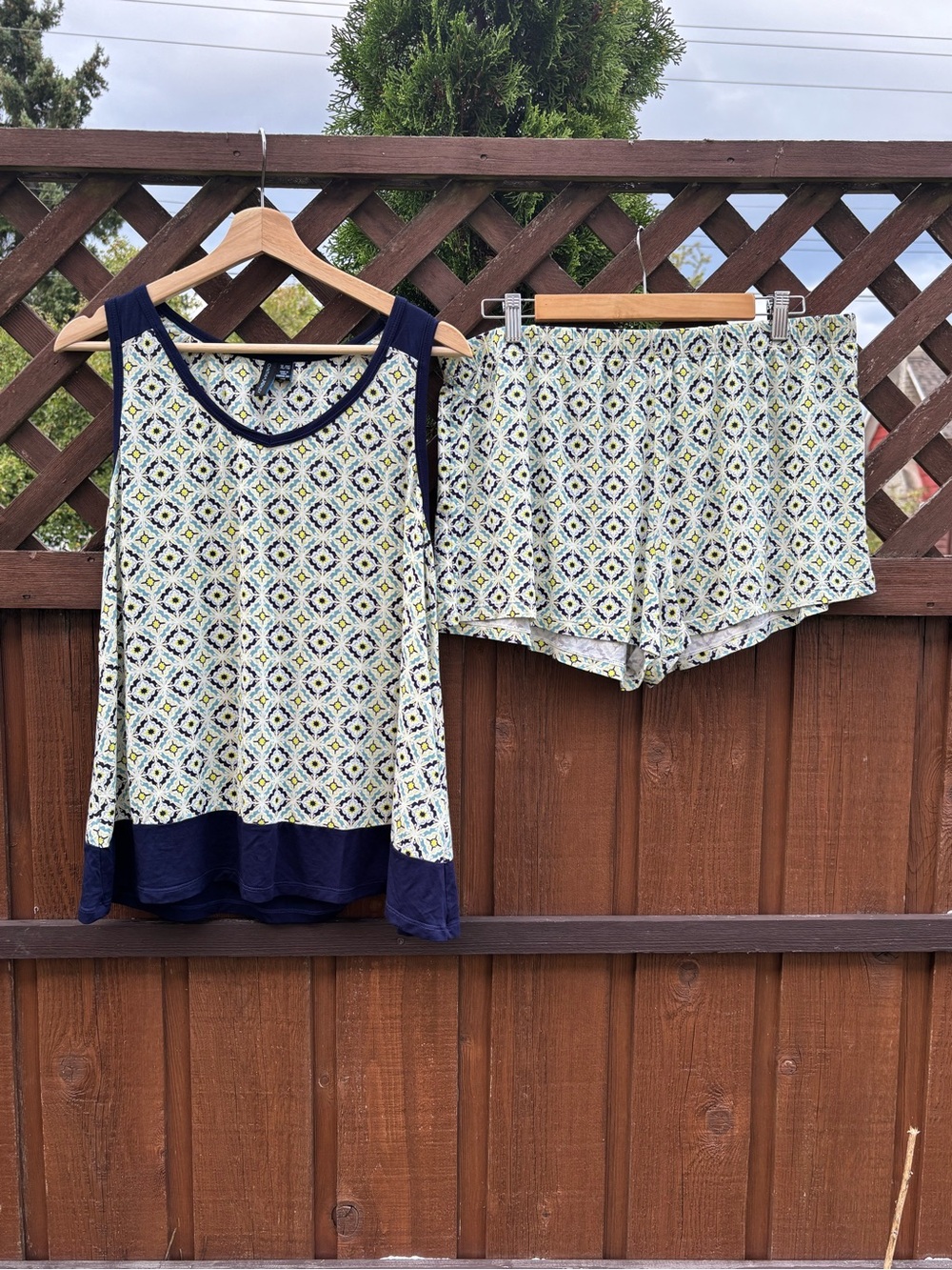 Cynthia Rowley Ultra Soft Pajama Set Tank & Shorts | Size XL